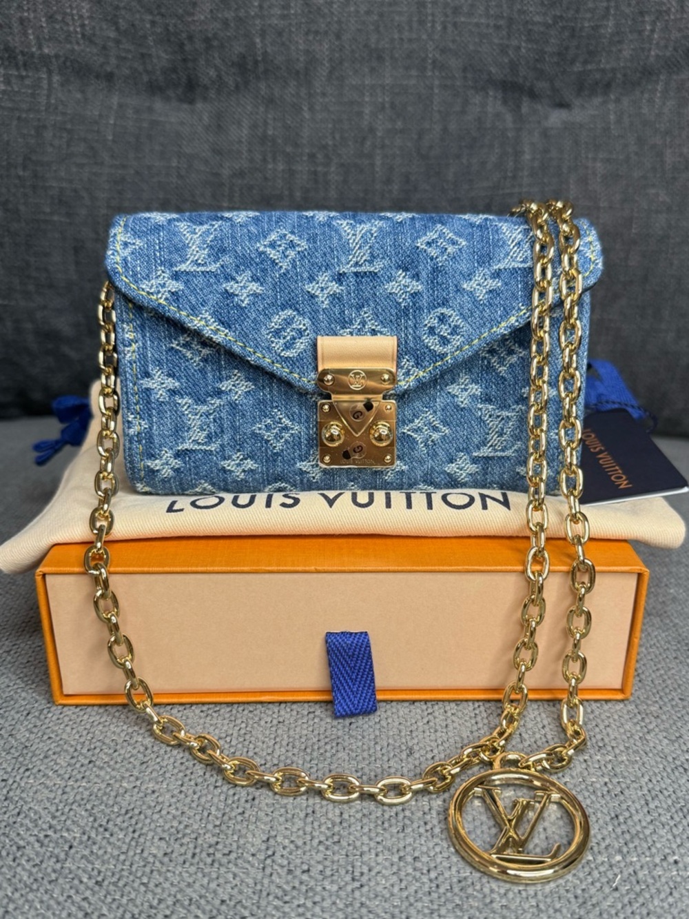 Louis Vuitton Metis denim pouch belt bag